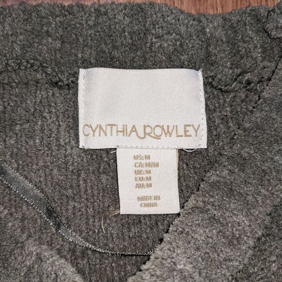 CYNTHIA ROWLEY Women's Green Neutral Cozy Crewneck Sweater. Size medium. - Picture 3 of 3